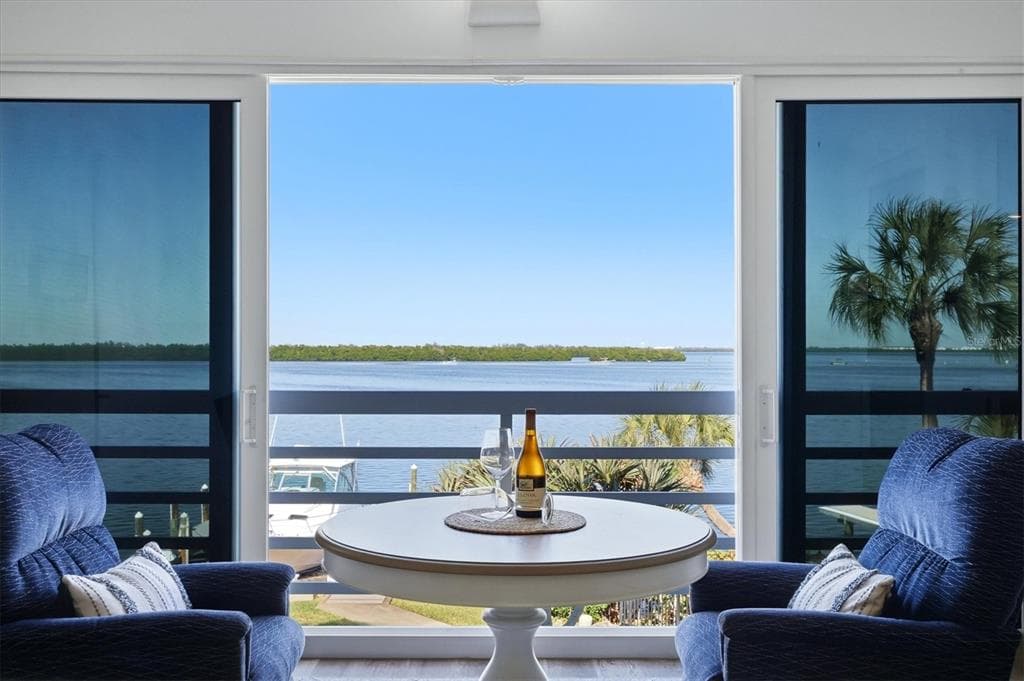 615 DREAM ISLAND PLACE #212 5