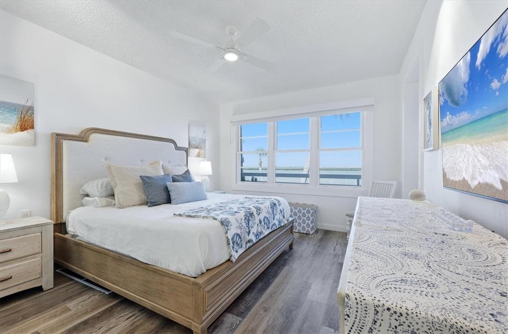 615 DREAM ISLAND PLACE 212 photo 18