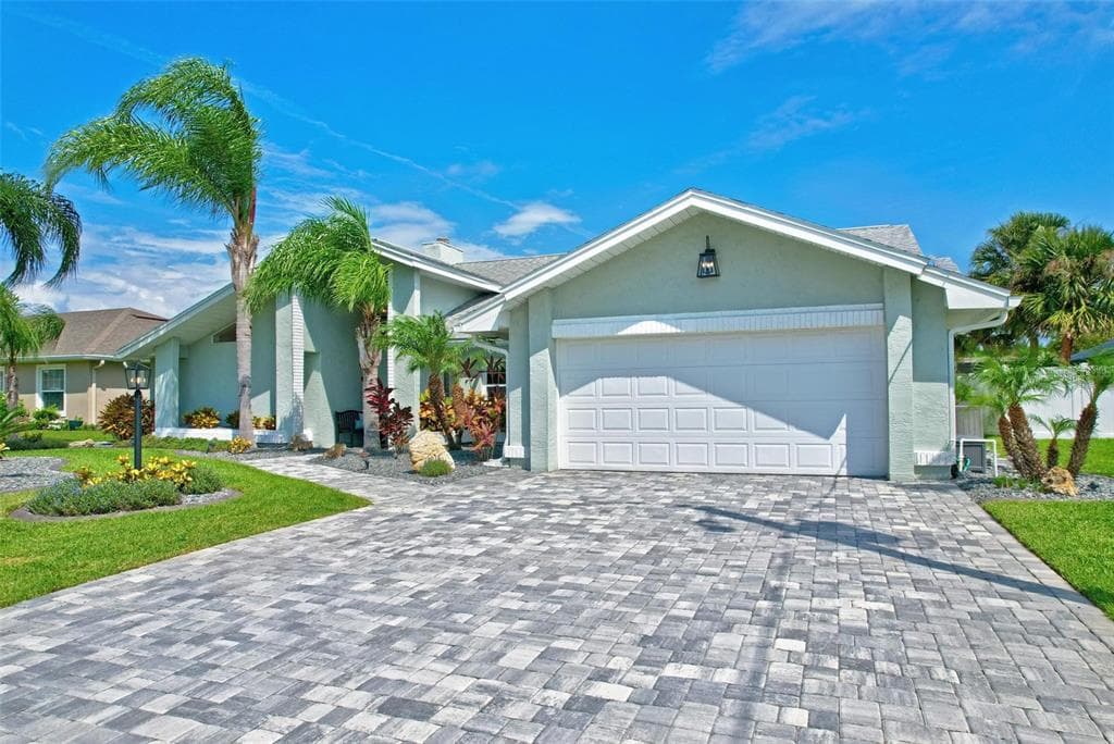6 COLONY COURT 2