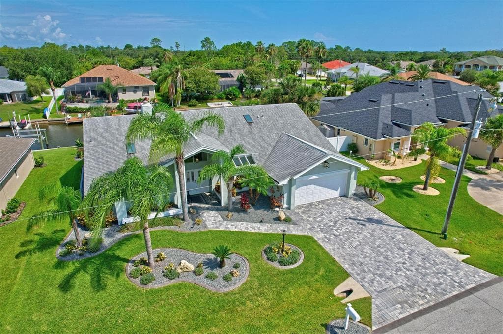 6 COLONY COURT 4