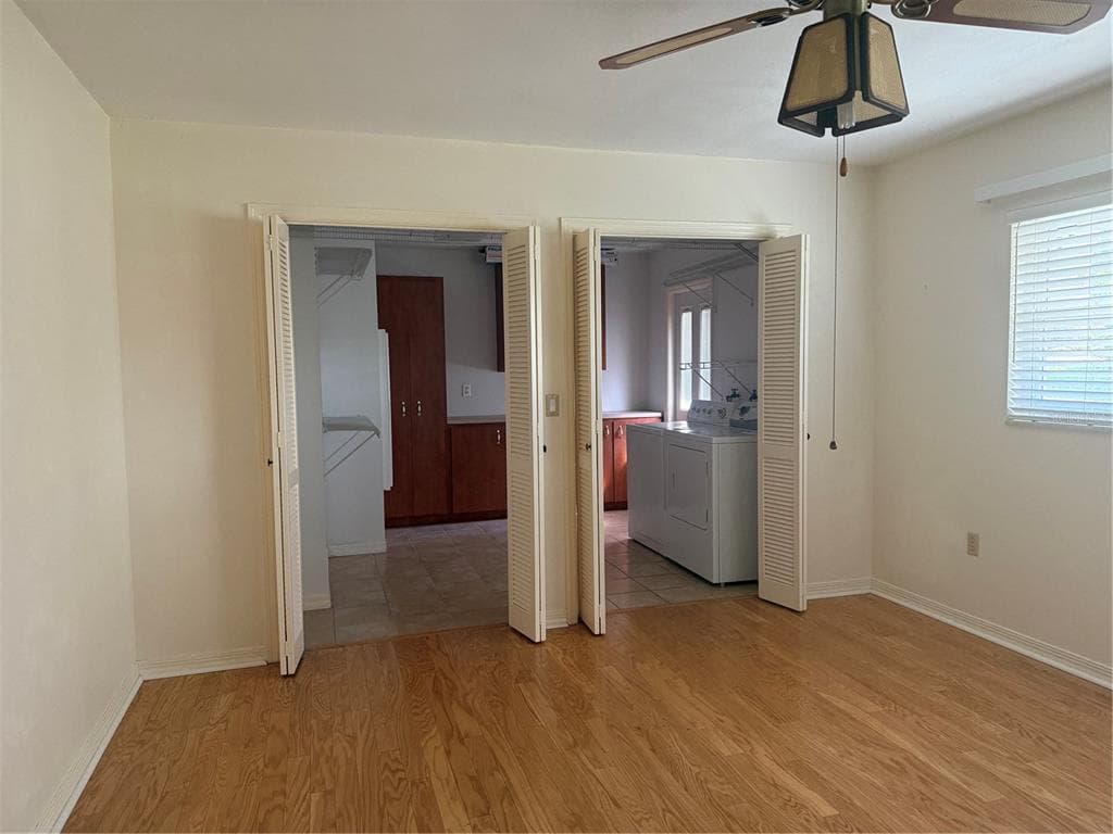 1400 AVENUE D NE photo 14