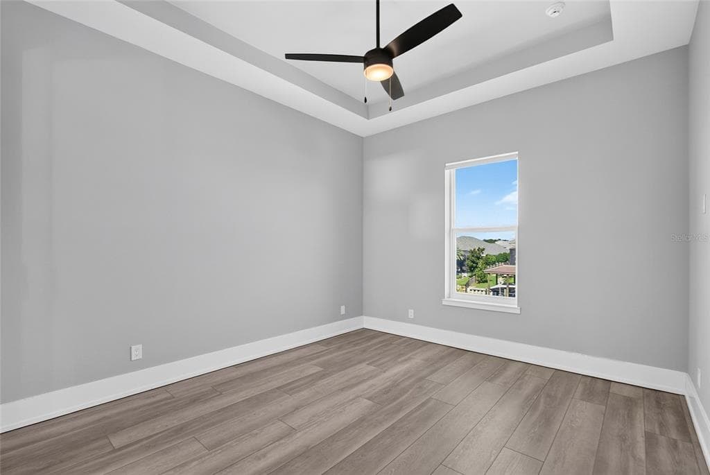 121 SEASIDE POINT photo 23