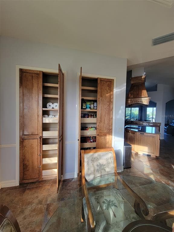4245 SPIRE STREET photo 9