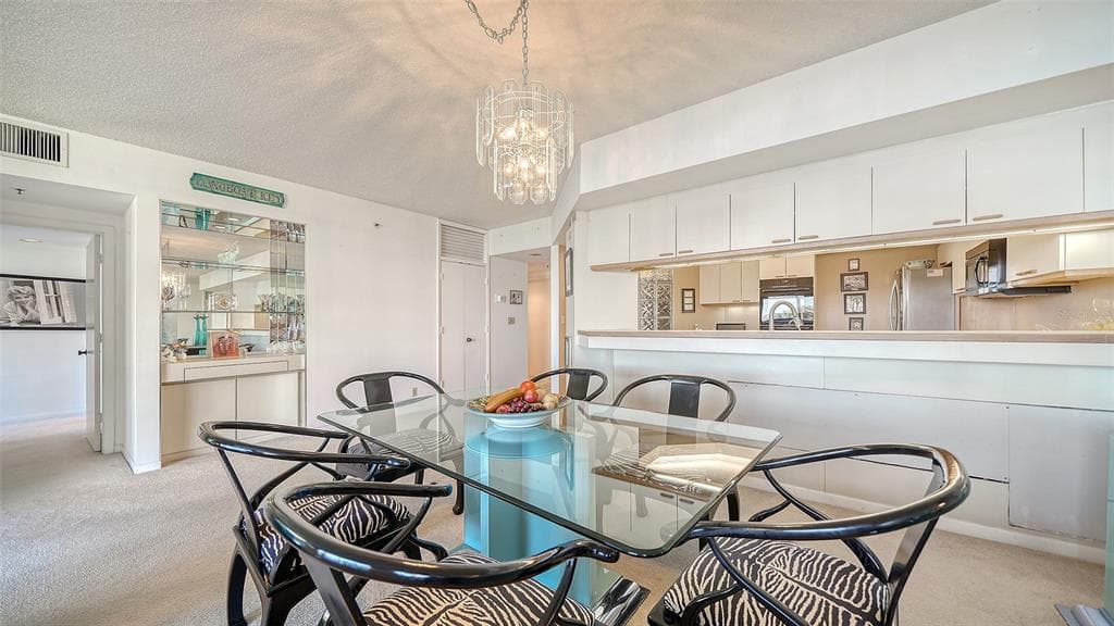 2110 HARBOURSIDE DRIVE 523 photo 10