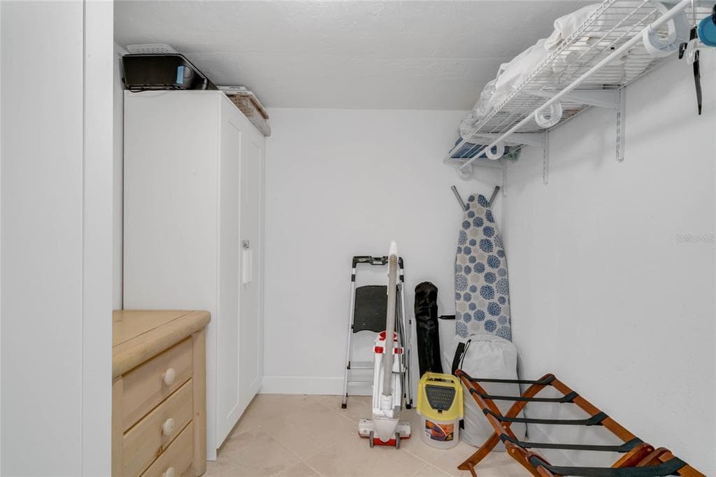 6727 TURTLEMOUND ROAD 418 photo 18