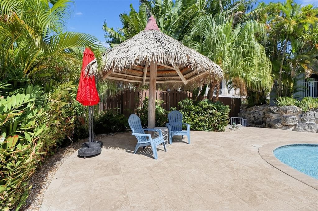 422 HARBOUR DRIVE photo 13