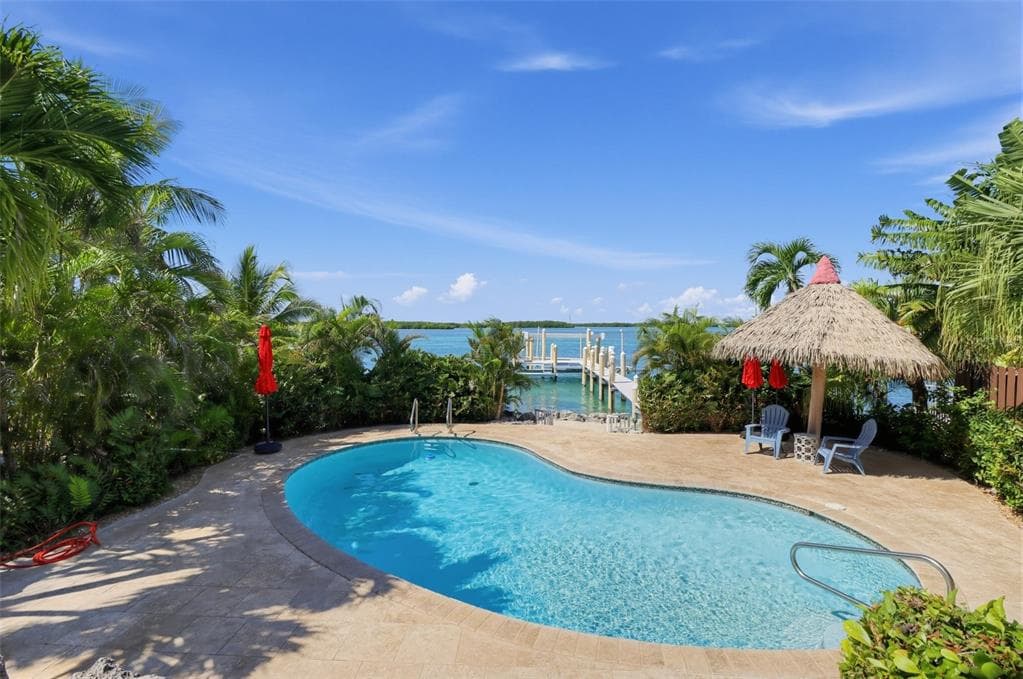 422 HARBOUR DRIVE photo 10