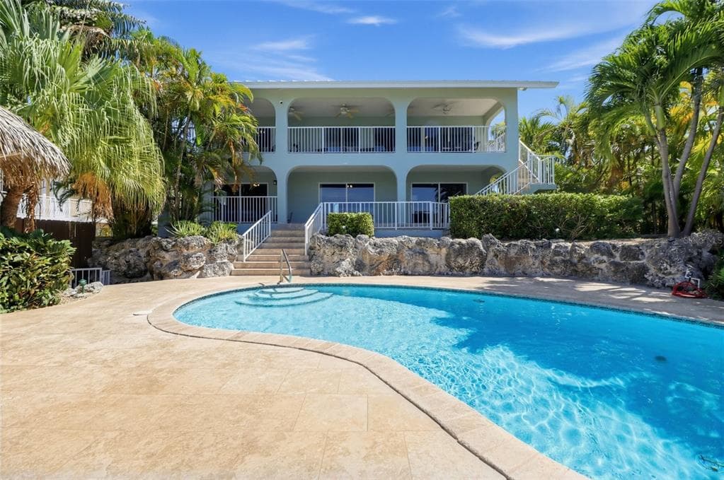 422 HARBOUR DRIVE photo 11