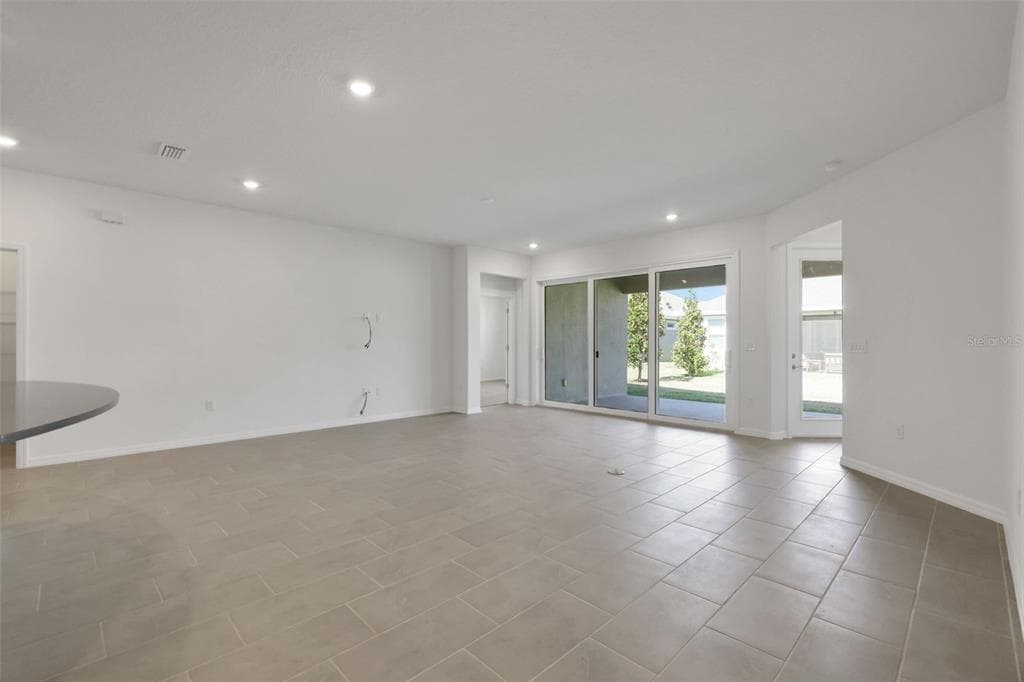 7376 SEA MANATEE STREET photo 9