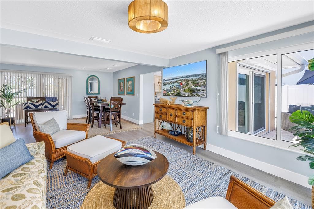10128 YACHT CLUB DRIVE photo 22