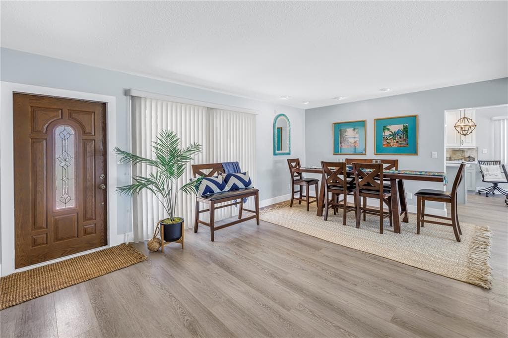 10128 YACHT CLUB DRIVE photo 24
