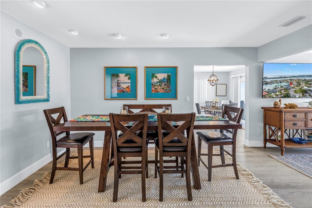10128 YACHT CLUB DRIVE photo 19