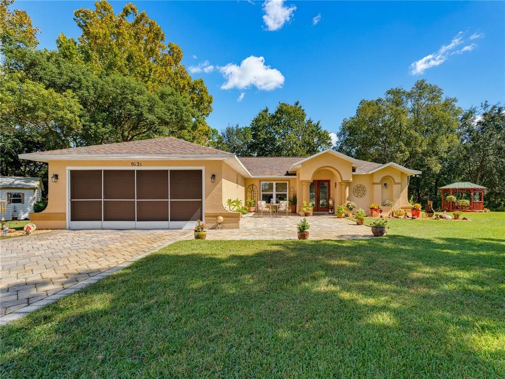 9121 BELLAMY COURT photo 1