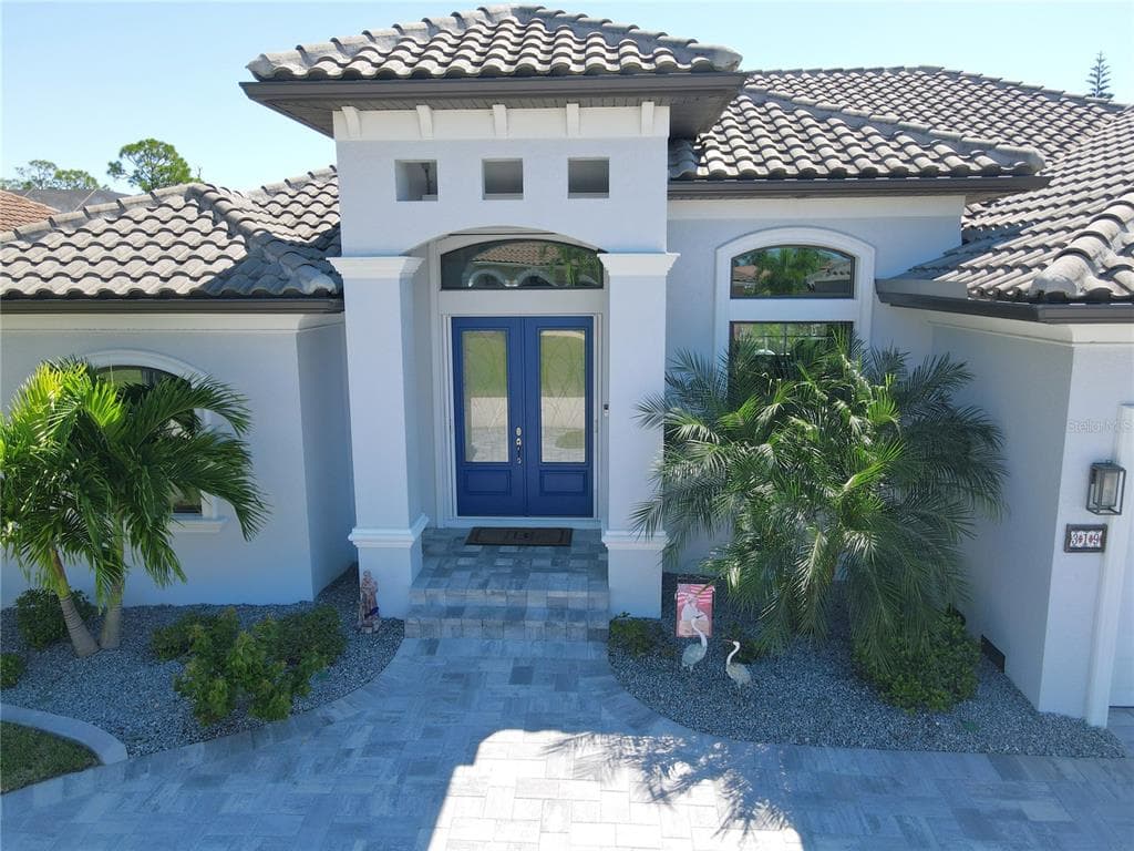 319 TRIESTE DRIVE 4