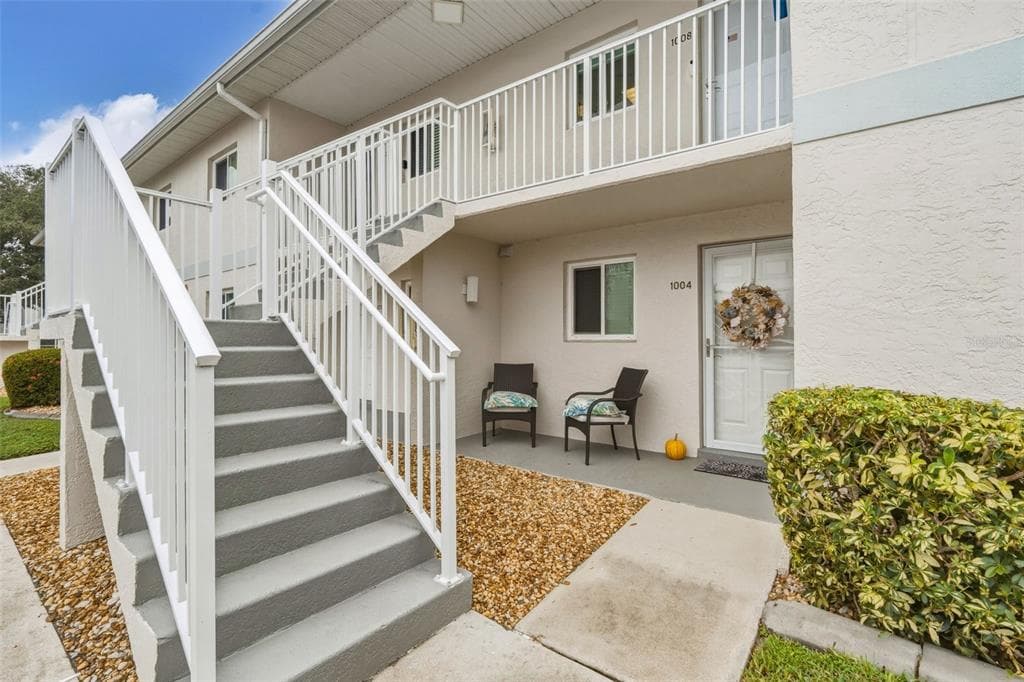 12538 SW KINGSWAY CIRCLE 1008 photo 13