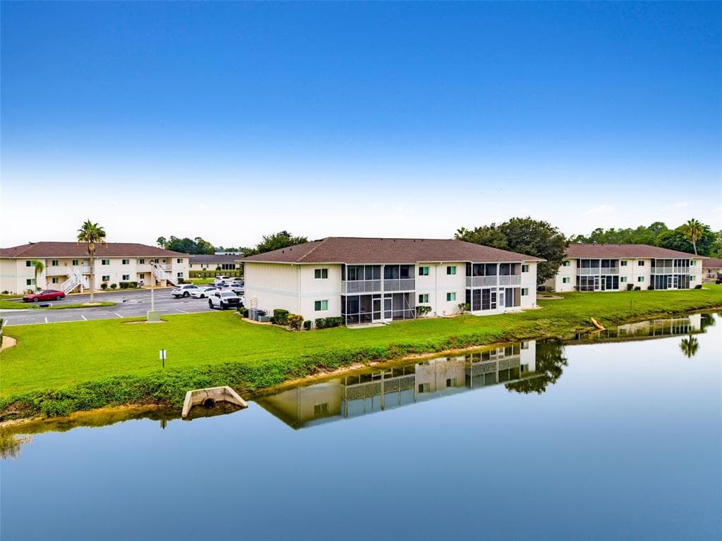 12538 SW KINGSWAY CIRCLE 1008 photo 1