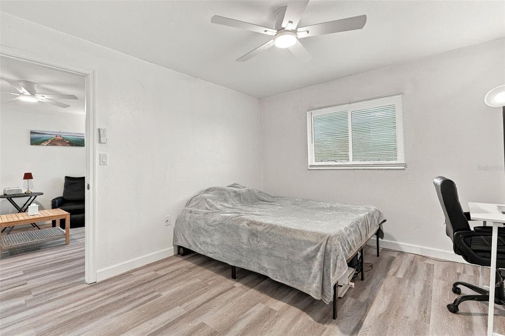 12538 SW KINGSWAY CIRCLE 1008 photo 24