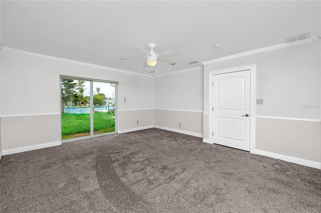 600 NORMANDY ROAD photo 24