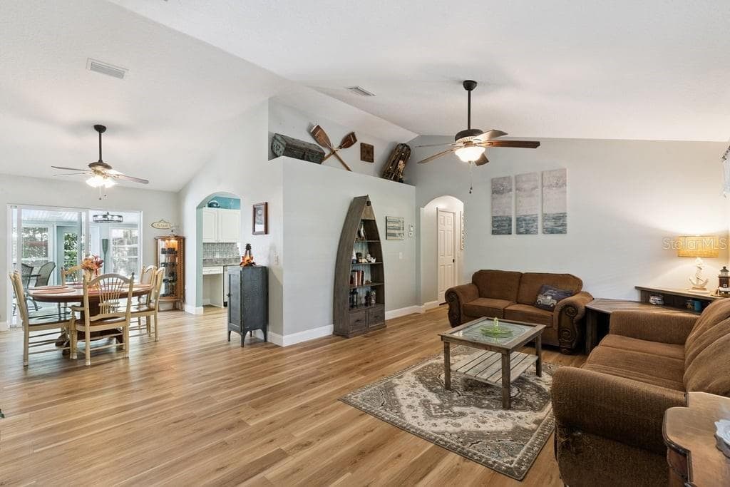 30749 GLENN DRIVE photo 11