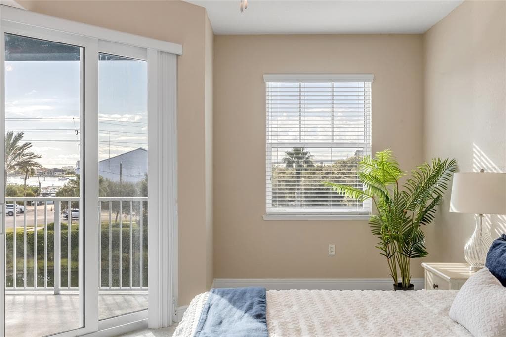 1 RIVERWALK DRIVE 303 photo 22