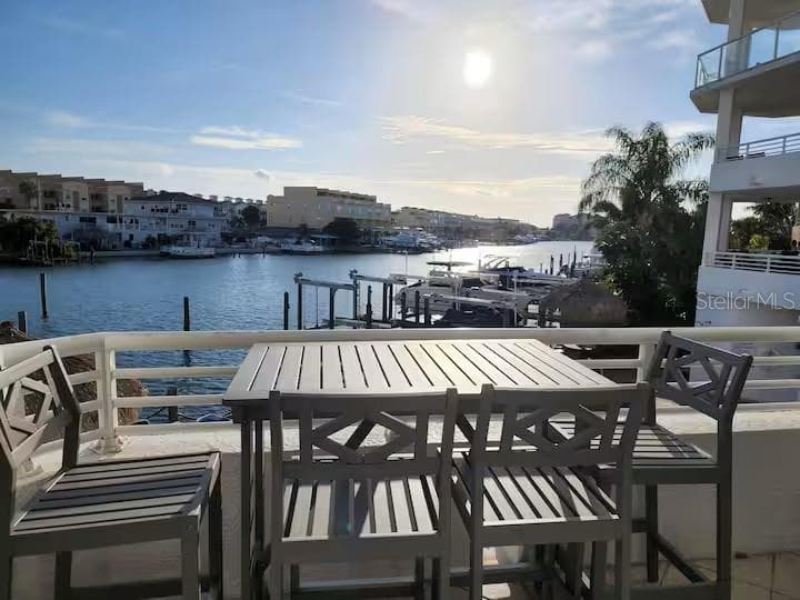 100 BAYSIDE DRIVE 101 photo 3