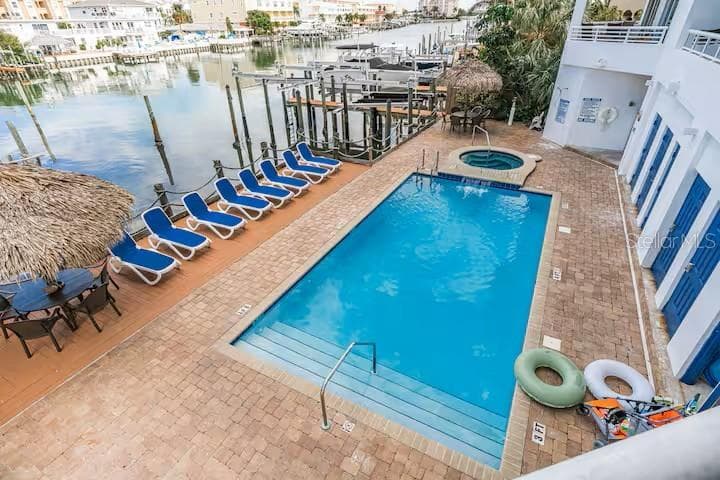100 BAYSIDE DRIVE 101 photo 5
