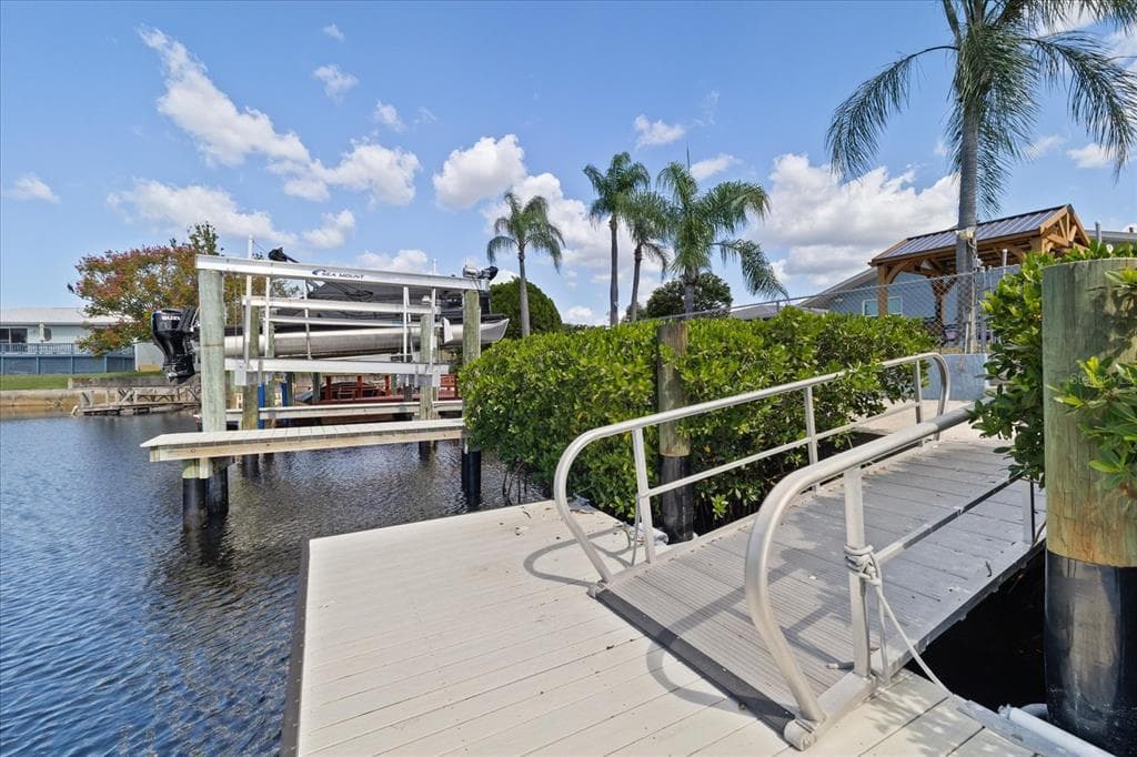5001 MARLIN DRIVE photo 12