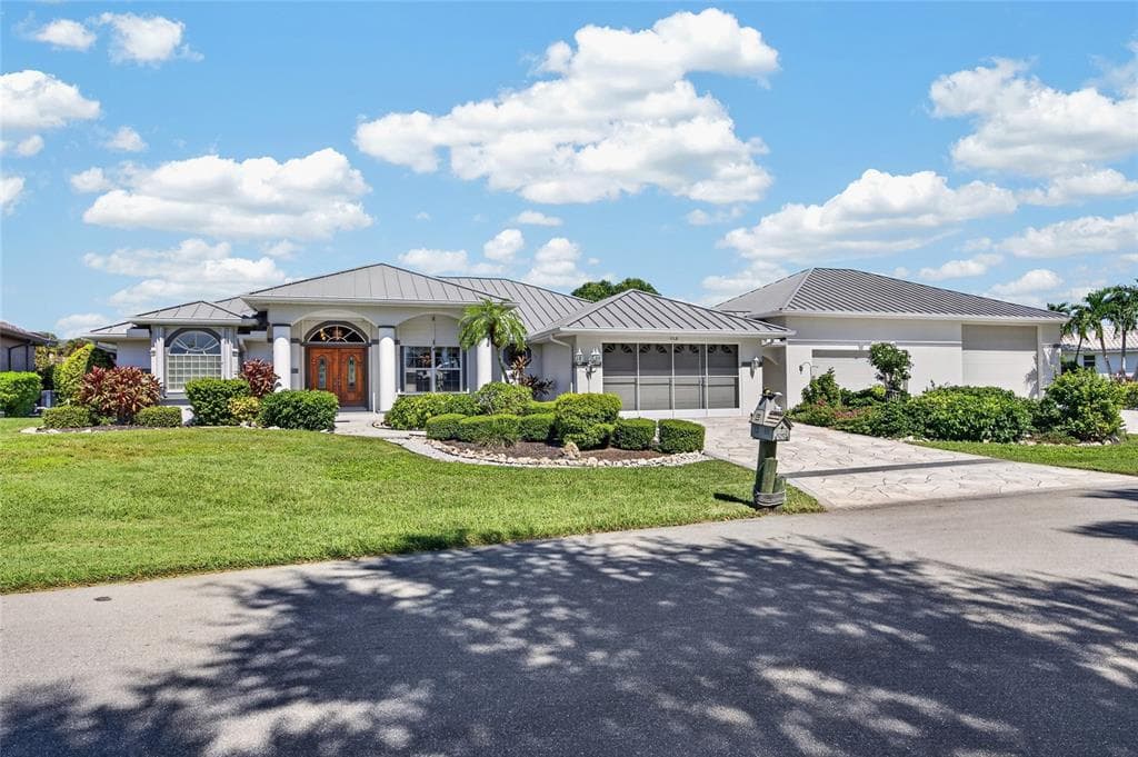 112 GREAT ISAAC COURT 1