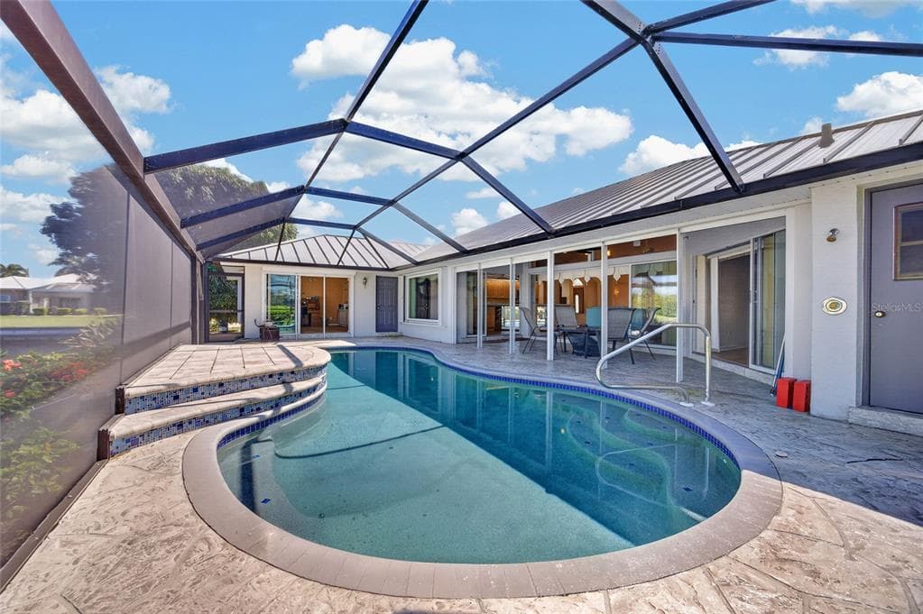 112 GREAT ISAAC COURT 5