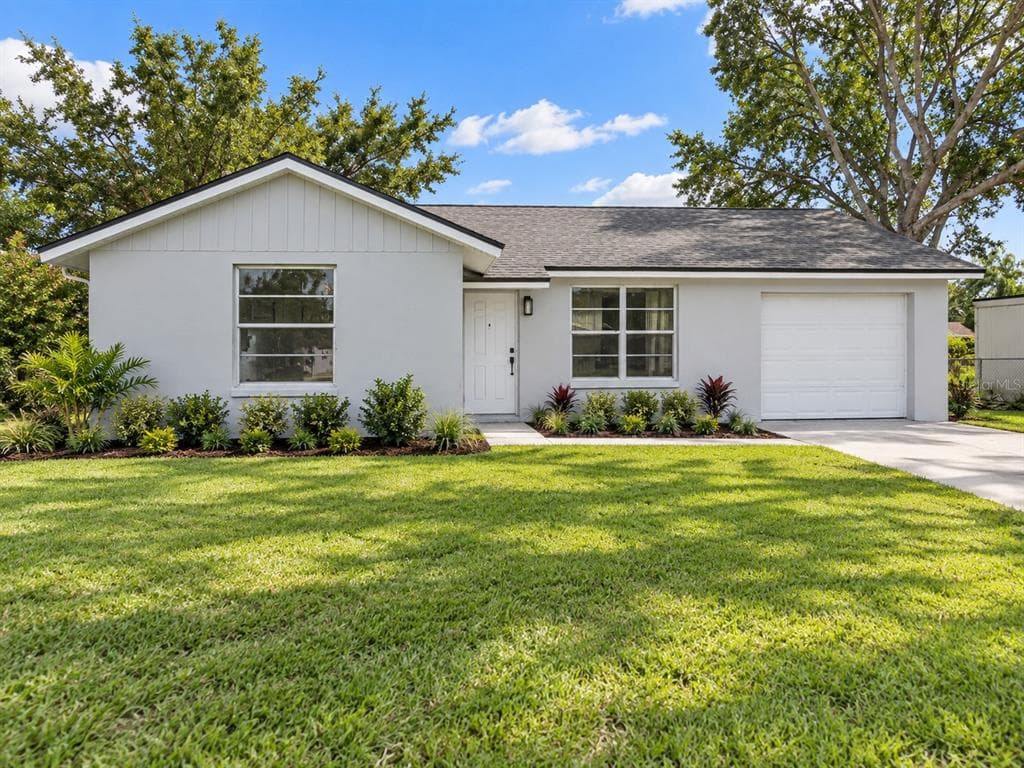 7234 JENNER AVENUE photo 1