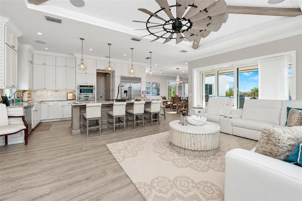5447 SEA EDGE DRIVE photo 6
