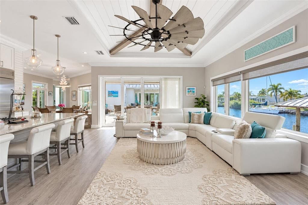 5447 SEA EDGE DRIVE photo 13