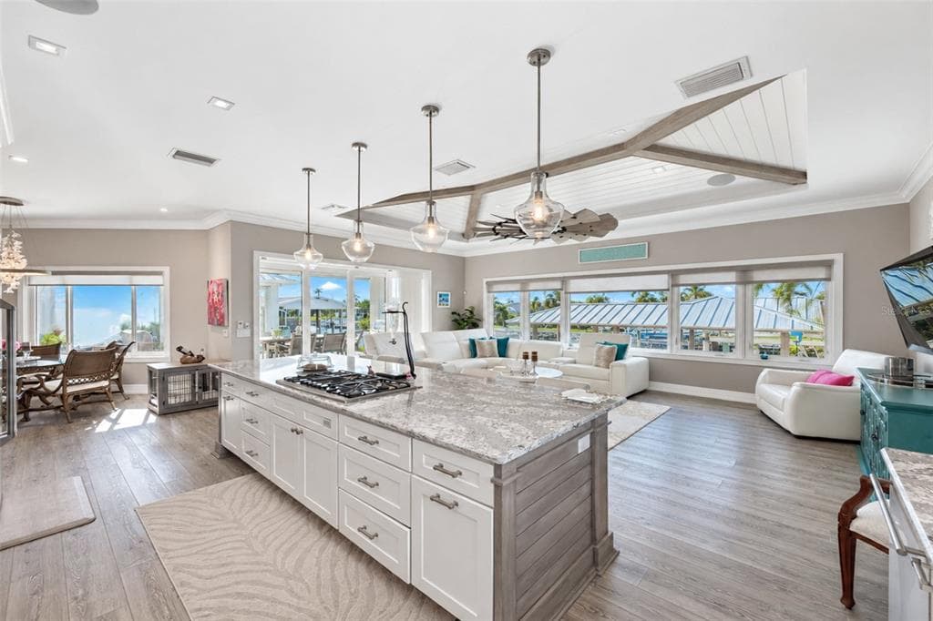 5447 SEA EDGE DRIVE photo 11