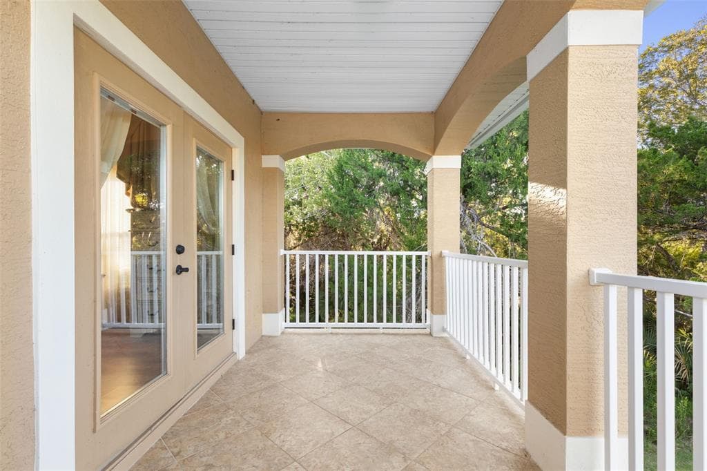 25 EMERALD LAKE COURT photo 21