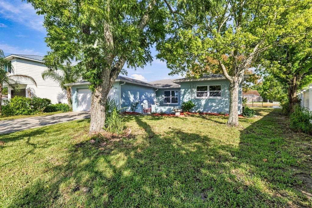 4516 GULFSTREAM DRIVE photo 2