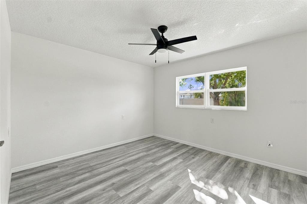4516 GULFSTREAM DRIVE photo 11