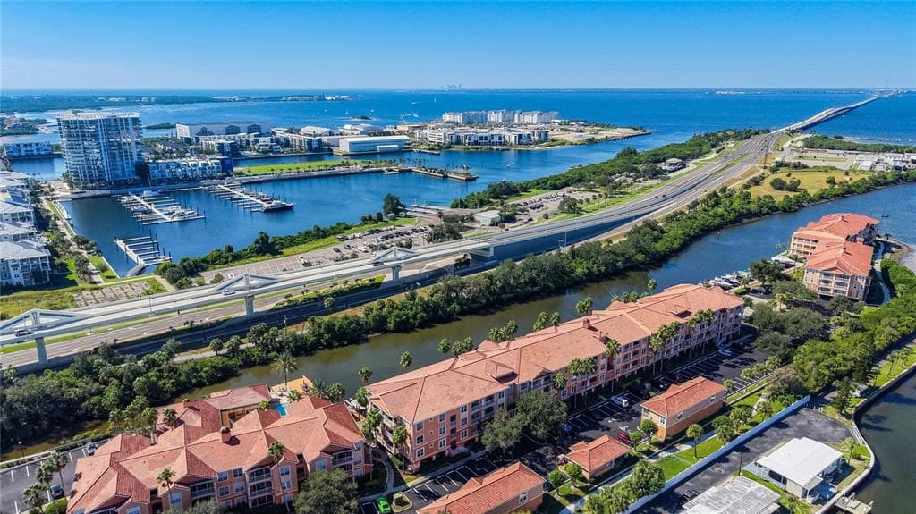 5000 CULBREATH KEY WAY 8-207 photo 6