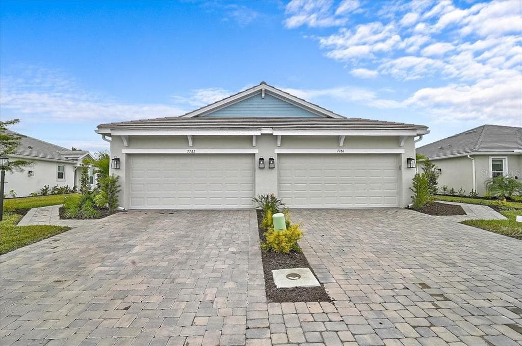 7782 WANING MOON WAY photo 8
