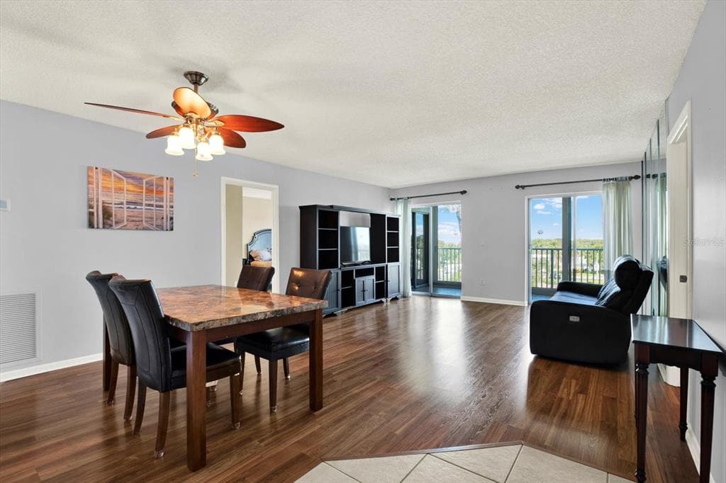 10216 REGAL DRIVE 404 photo 3