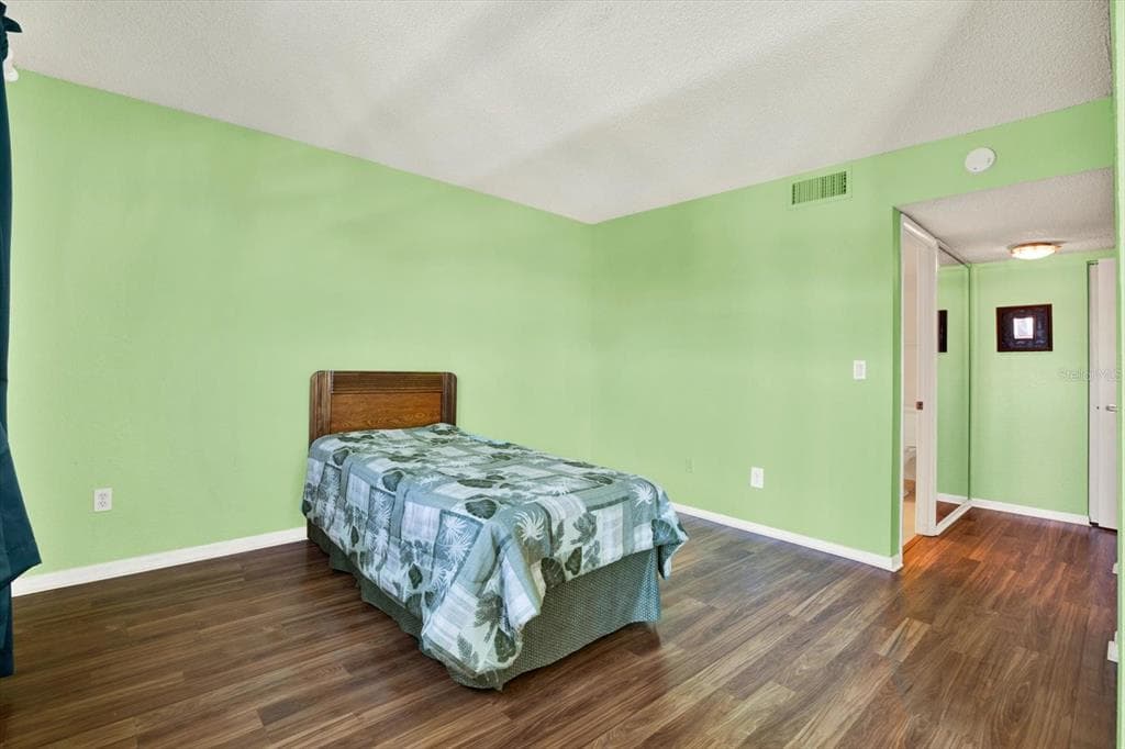 10216 REGAL DRIVE 404 photo 21