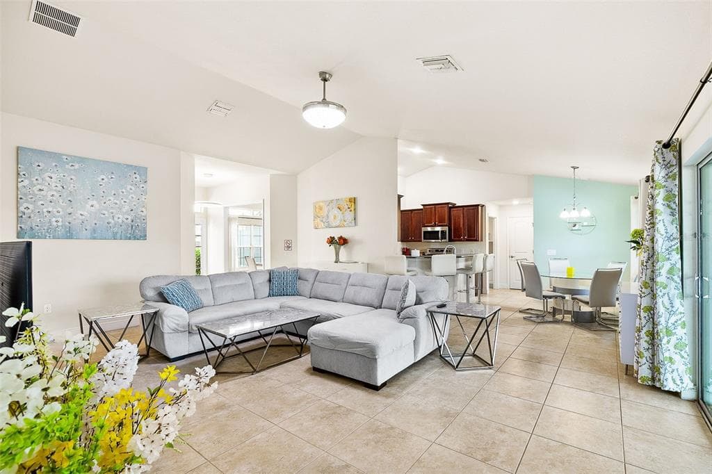 158 ANNAPOLIS LANE photo 14