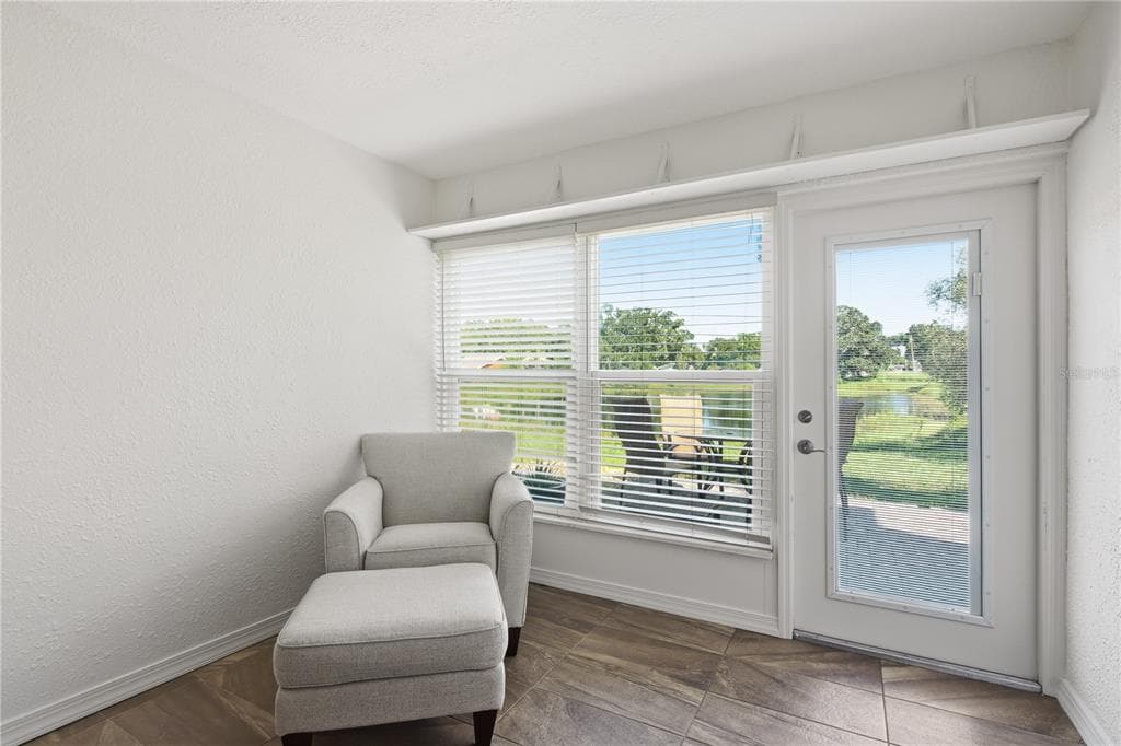 821 DELEON COURT 109 photo 24