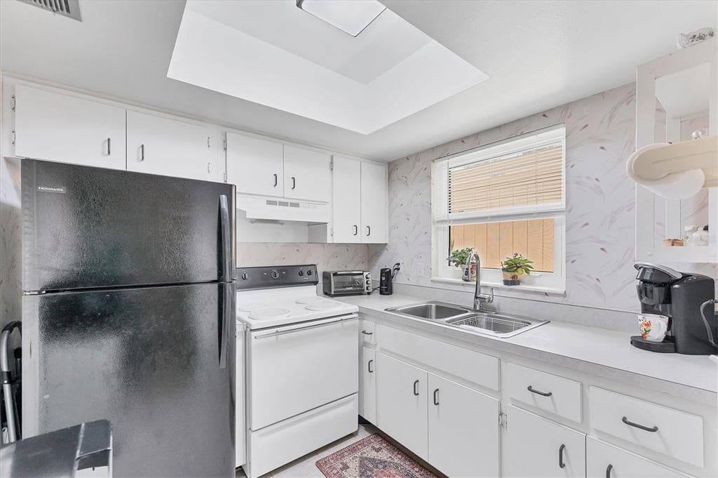 2905 51ST AVENUE W photo 9