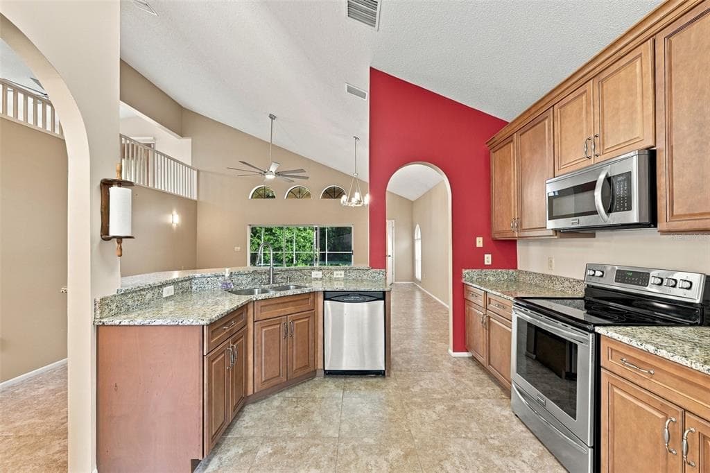 11109 CLAYRIDGE DRIVE photo 4