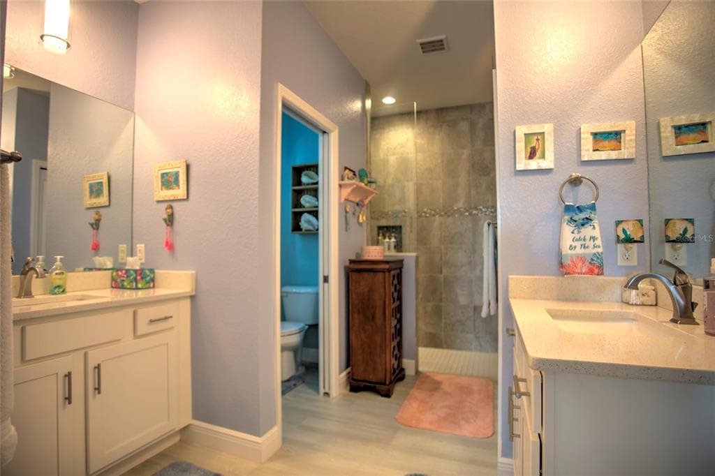 8380 TECUMSEH CIRCLE photo 13