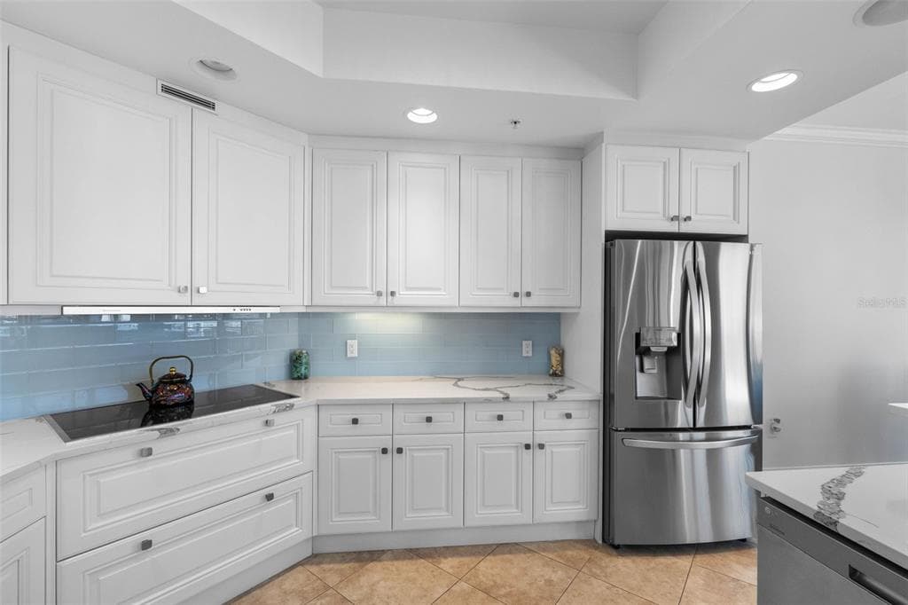 5823 BOWEN DANIEL DRIVE 902 photo 18
