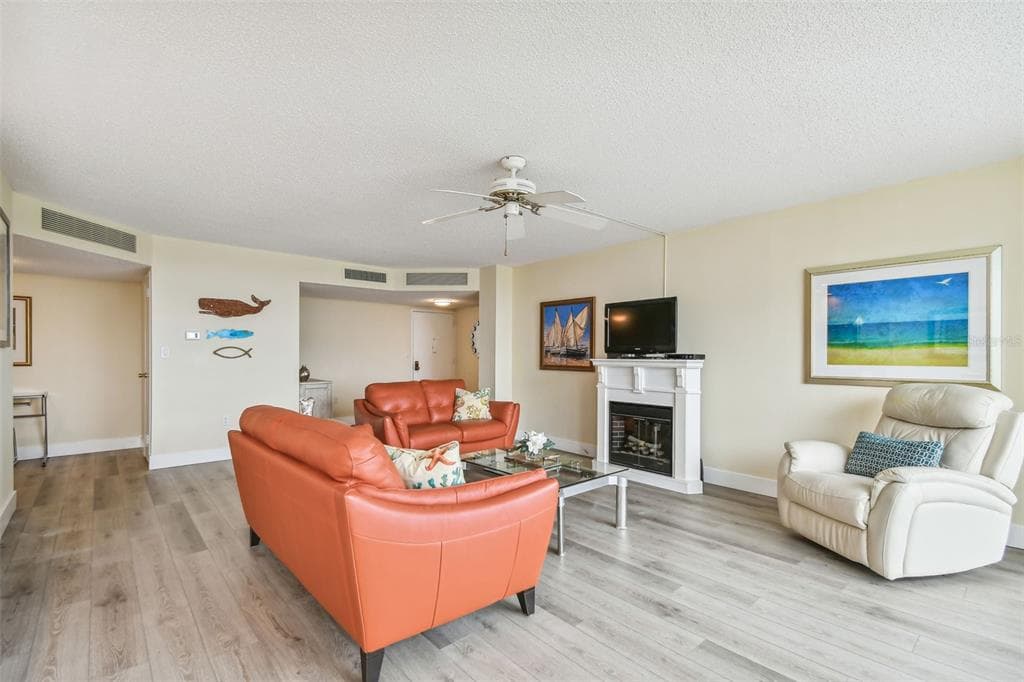 644 ISLAND WAY 505 photo 14