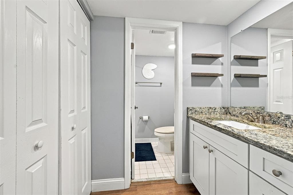 285 107TH AVENUE 407 photo 17