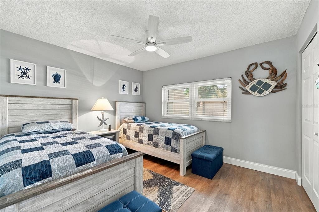285 107TH AVENUE 407 photo 19