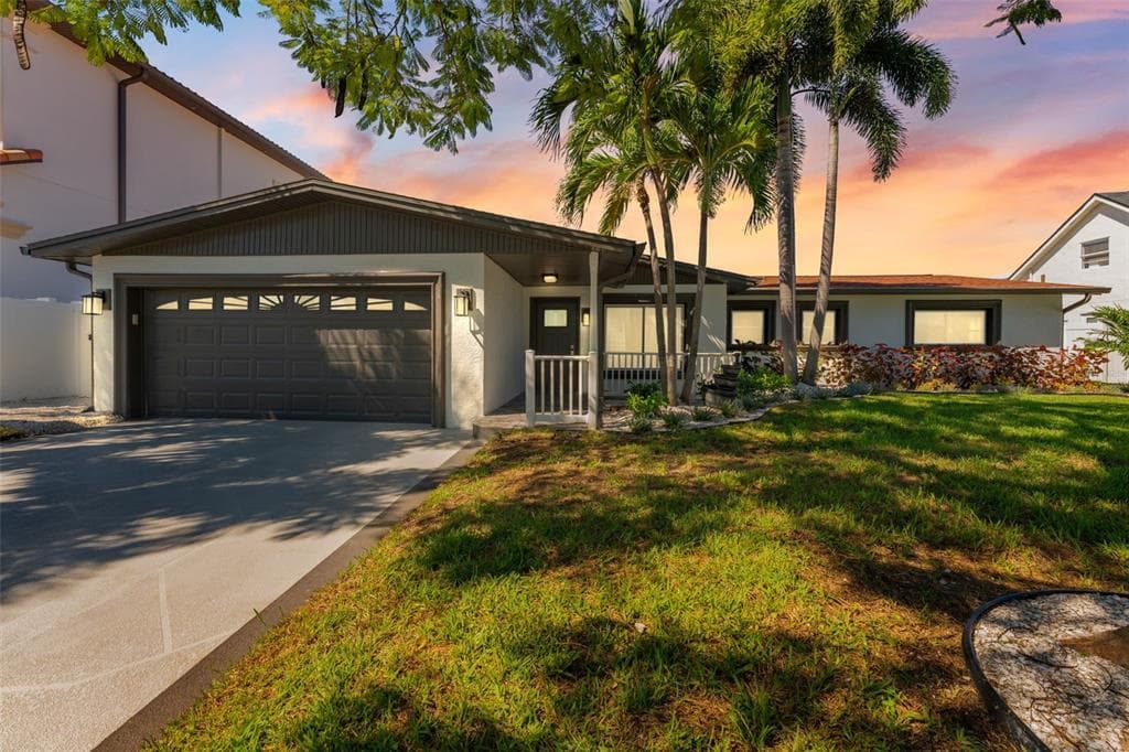 3912 FONTAINEBLEAU DRIVE 1